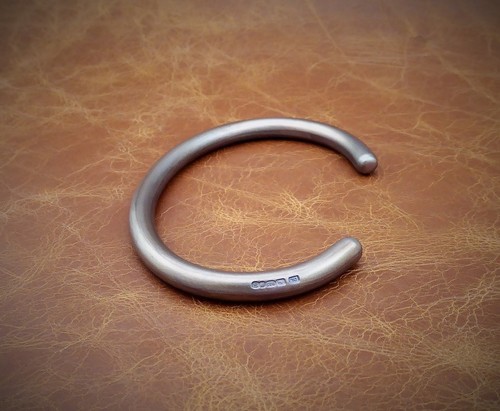 Men oxidised silver solid - "oxidised, silver"