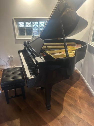 Yamaha grand piano - g1,