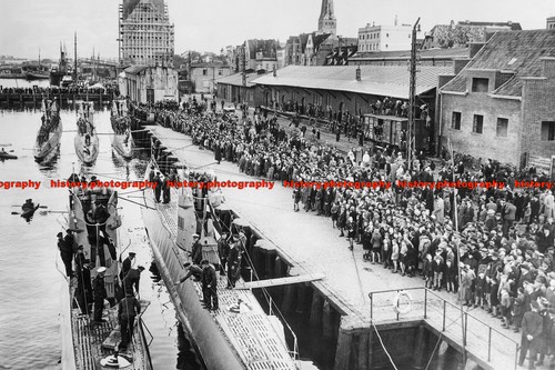 F003740 german submarine - f003740,