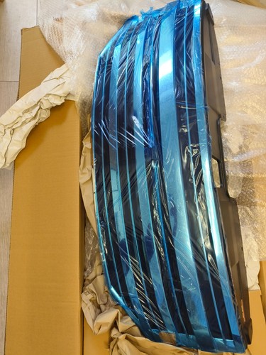 Genuine nissan elgrand e52 - genuine,