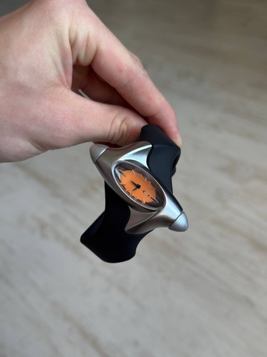 Oakley torpedo quartz watch - oakley,