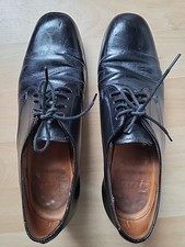 Vintage 1984 Black Bata