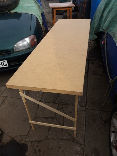 Folding wallpaper pasting - wallpaper,