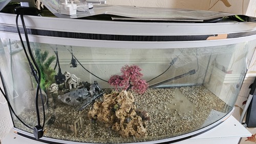 280ltr fishtank and cabinet - 280ltr,