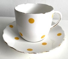 Vintage Salisbury Yellow Spot