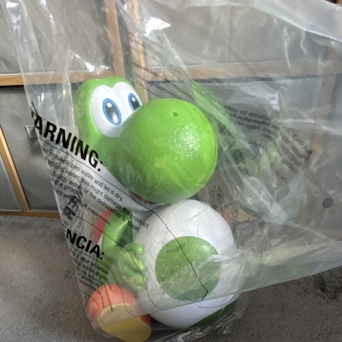 Yoshi popcorn bucket - yoshi,
