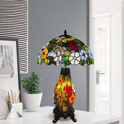 Clustered table lamp - clustered,