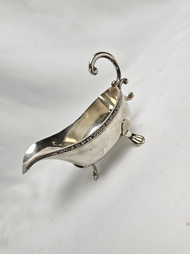 Silver plated gravy boat - silver,