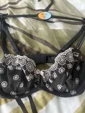 M&S Bra 32C Never Been Worn