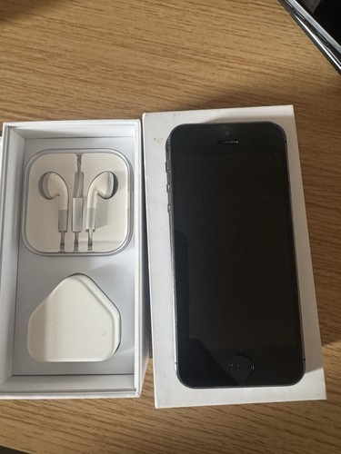 Apple iphone space grey - 5s,