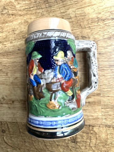 Pottery tankard with farmers - pottery,