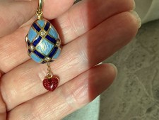 18ct gold faberge egg pendant