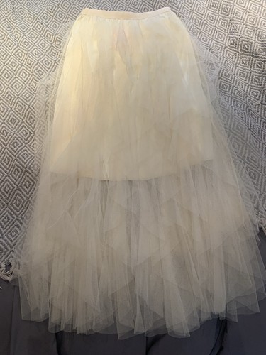 Bnwt missy empire - empire, cream