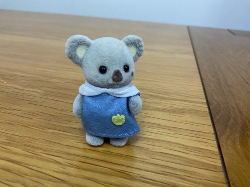 Sylvanian families nursery - families,