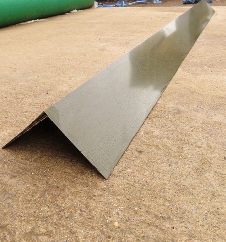 Metal roof ridges plastic - 3m,