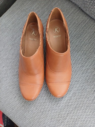Wide fit tan shoe - shoe, boot
