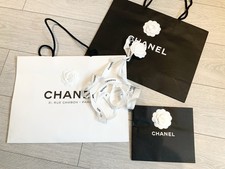 Chanel SET BLACK/ WHITE PAPER GIFT/ CARRIER BAG USED