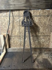 Antique Leavitts Dehorning