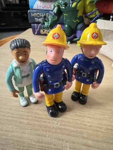 Job lot fireman - lot,