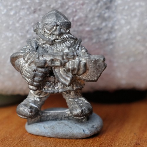 Smoothbore sten squat rogue - sten,