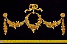 ORNATE DECORATIVE MOULDING VICTORIAN ANTIQUE GILT WHITE FLORAL WALL DECORATION