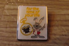 Thorpe Park Rangers Mr Rabbit Pin Badge Small Rare Vintage Late 80s 1980s Badges