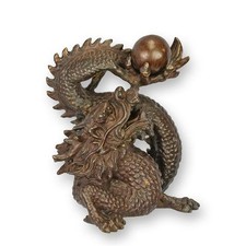 Chinese Dragon with the Pearl