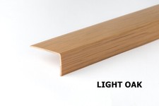 PVC CORNER UNEQUAL WOOD EFFECT