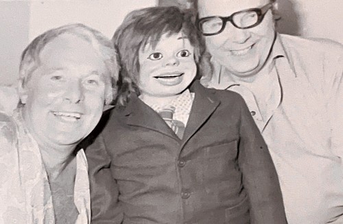 Eric morecambe ernie wise - morecambe,