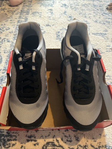 Nike air max invigor print - nike,