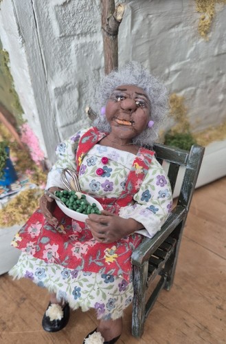 12th scale character - 12th,