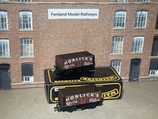 2 Mainline OO Gauge Model