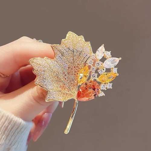 Crystal maple leaf - leaf, brooch