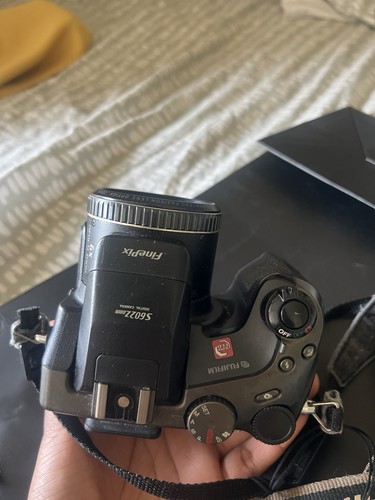 Fujifilm finepix s602 - finepix,
