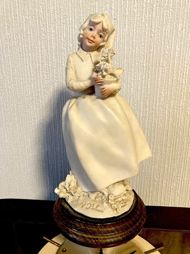 Vintage signed belcari - vintage,