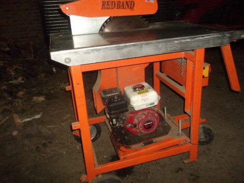 Saw bench with - bench, honda
