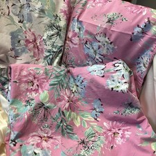 Laura Ashley very pretty Cosmos Floral Double Duvet Cover And Pillow Cases Pink