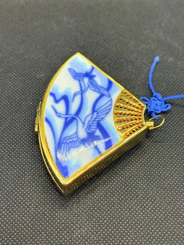 Rare estee lauder crane fan - rare,