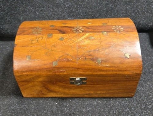 Vintage collectable wooden - vintage,