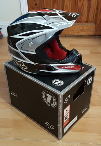 2012 fox pilot carbon - fox, v3