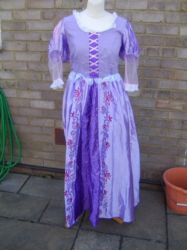Disney rapunzel adult tangled - rapunzel,