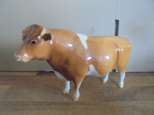 Beswick guernsey bull - beswick,