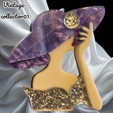 Modern Handmade BROOCH 3D Sparkly Lady Lilac Huge Hat Silver Glitter Dress BN