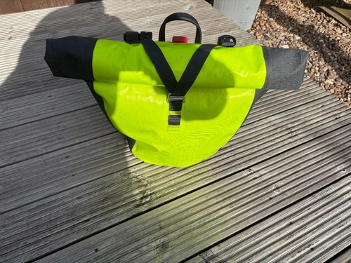 Altura waterproof cycle