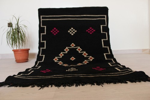 Handmade moroccan rug carpet - handmade,