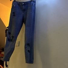 embroidered jeans 14 