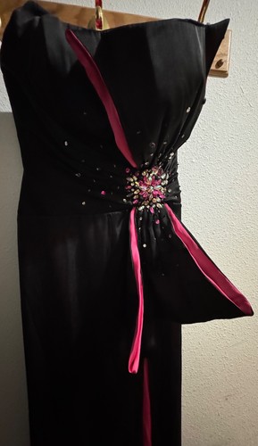 Tony bowls grand prom - le,
