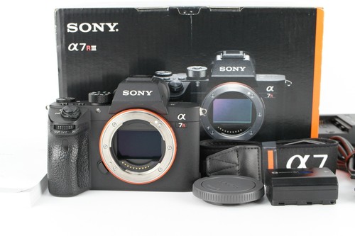 Near mint sony a7r iii - sony,