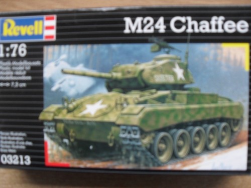 Revell 03213 m24 chaffee - 03213,