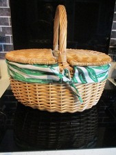 VINTAGE OVAL RUSTIC WOVEN